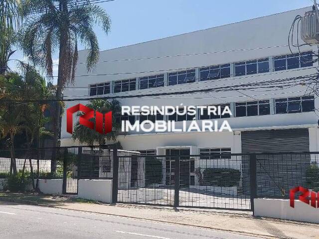 Venda em Alphaville Empresarial - Barueri