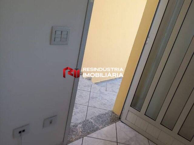 Sobrado para Locação em Barueri - 5