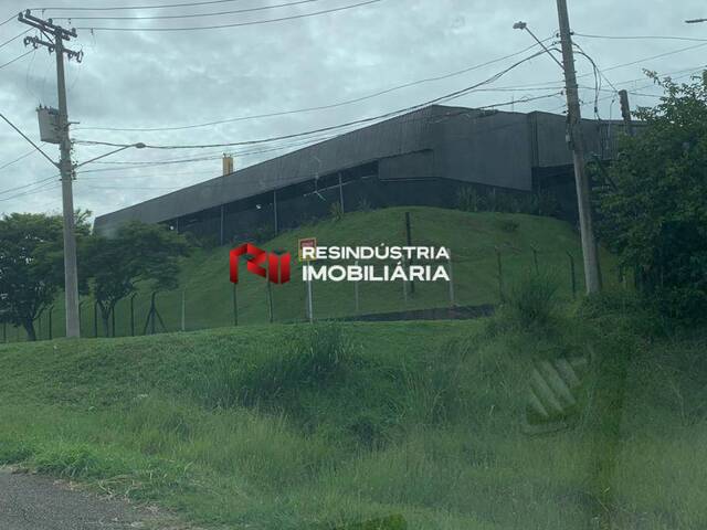 Galpão para Venda em Jandira - 3