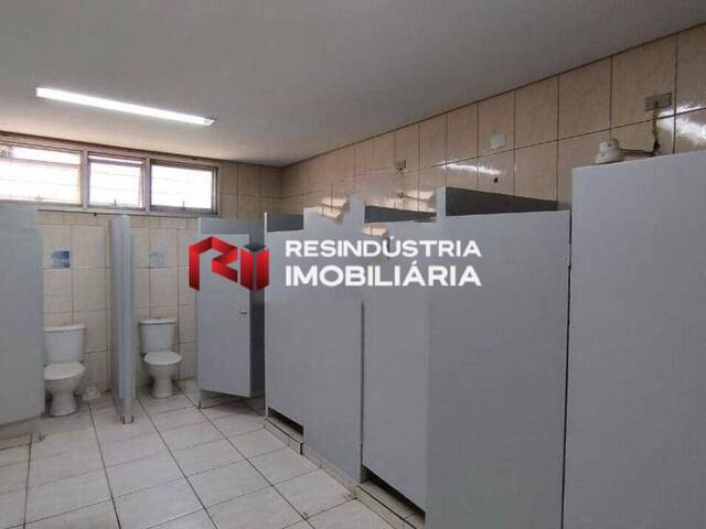 Galpão para Locação em Jandira - 4