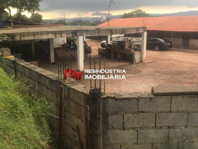Terreno para Venda em Santana de Parnaíba - 4