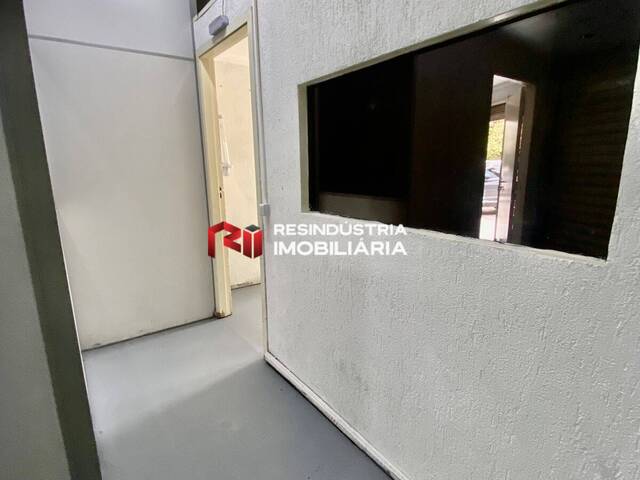 Salão Comercial para Locação em Barueri - 4