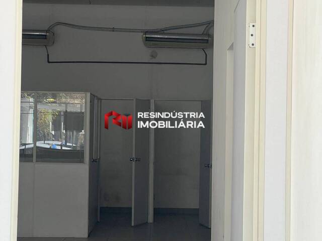 Salão Comercial para Locação em Barueri - 5
