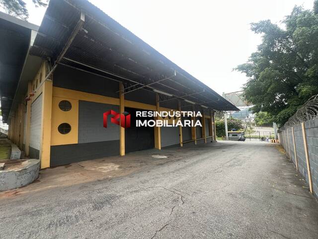 Galpão para Locação em Jandira - 3
