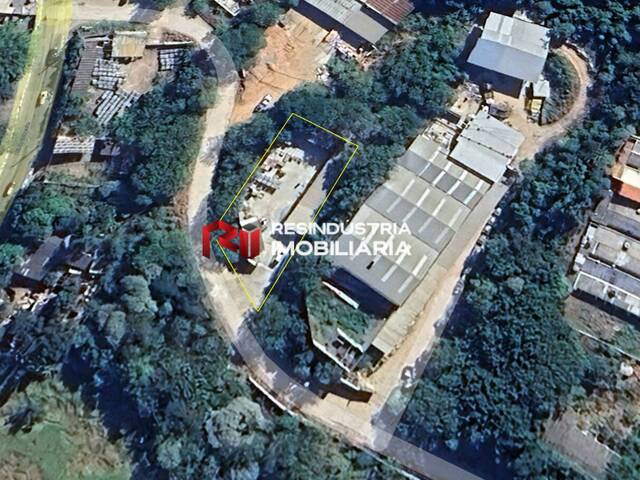 Barracão para Locação em Santana de Parnaíba - 2