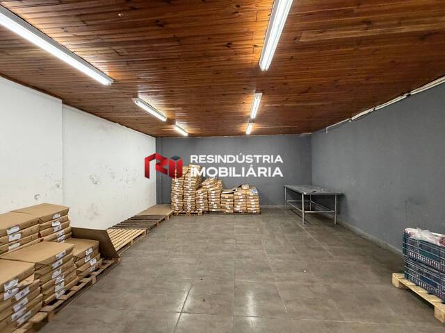 Prédio comercial para Locação em Jandira - 4