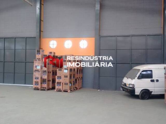 Galpão para Locação em Jandira - 4