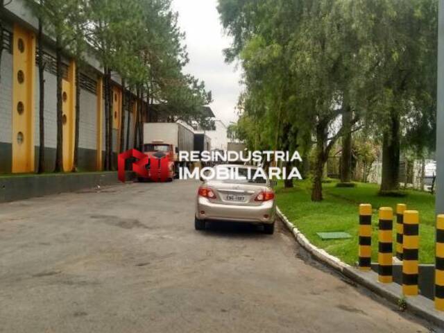 Galpão para Locação em Jandira - 3