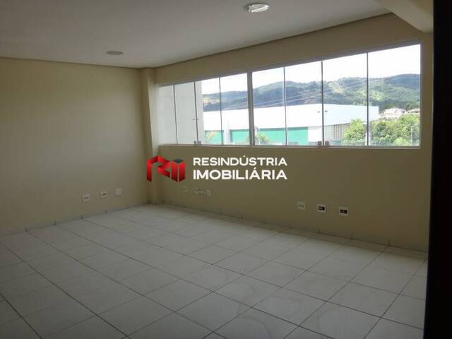 Galpão para Locação em Santana de Parnaíba - 4