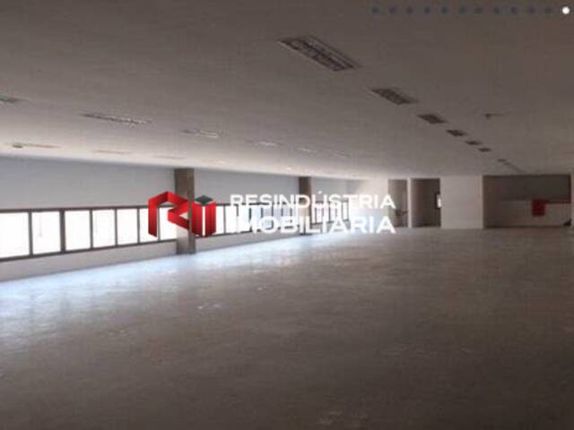 Galpão para Locação em Osasco - 4