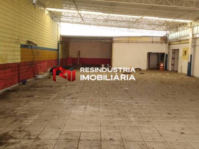 Galpão para Locação em Osasco - 4