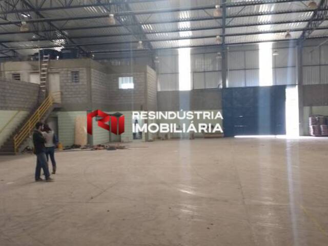 Galpão para Locação em Jandira - 4