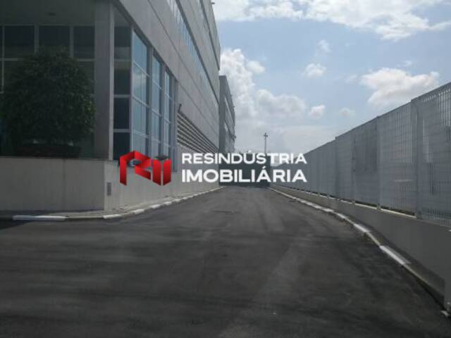 Galpão para Venda em Barueri - 4