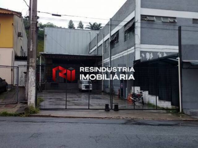 Galpão para Locação em Jandira - 2