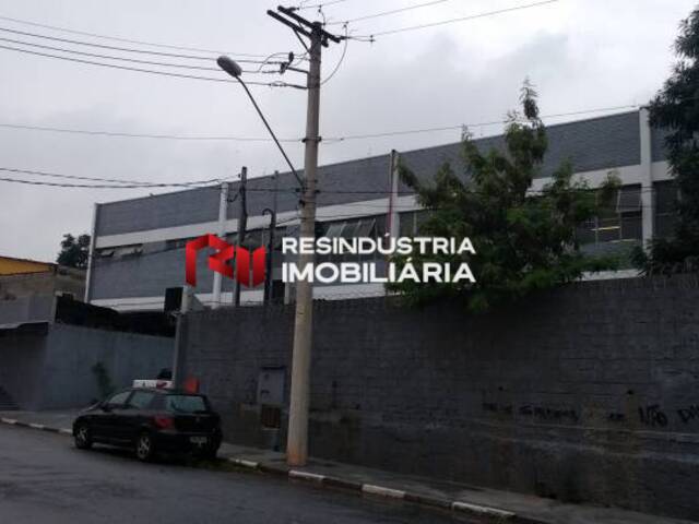 Galpão para Locação em Jandira - 3