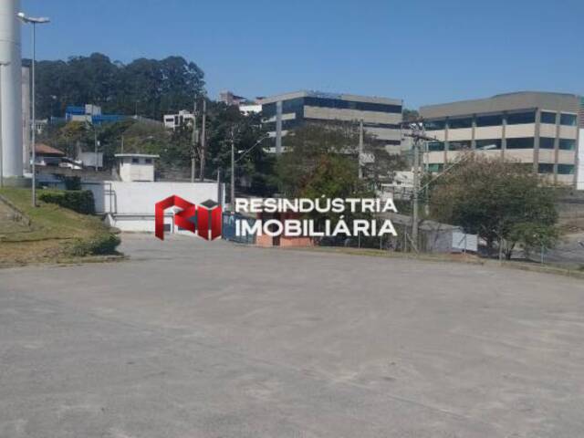 Galpão para Locação em Osasco - 4