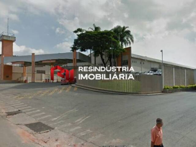 Locação em Chácara Solar Fazendinha - Santana de Parnaíba