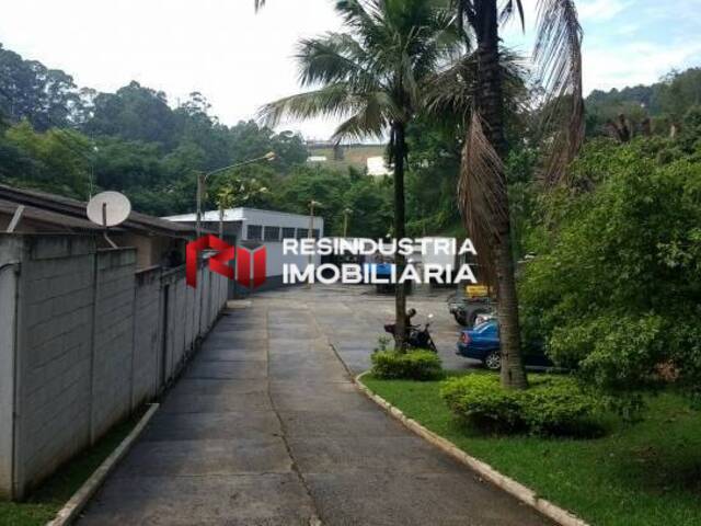 Galpão para Locação em Jandira - 3