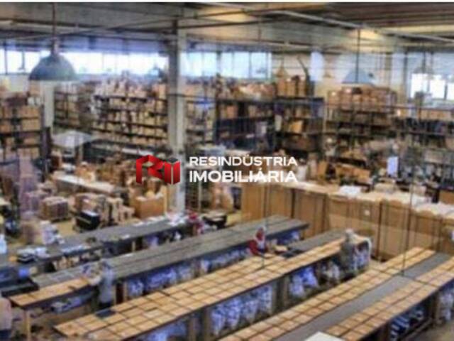 Galpão para Venda em Santana de Parnaíba - 4