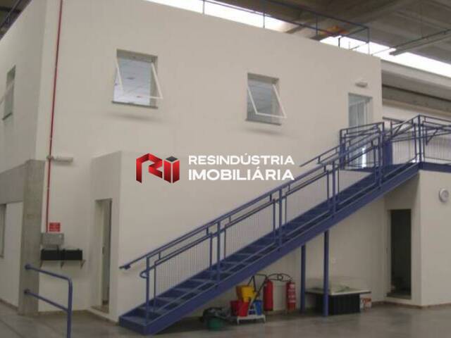 Galpão para Locação em Osasco - 3