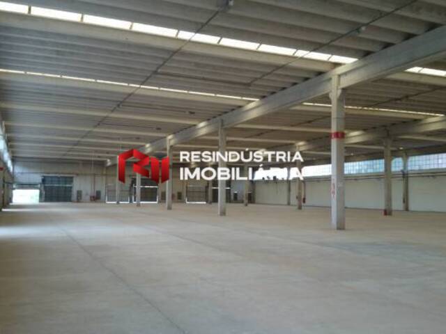 Galpão para Locação em Osasco - 4