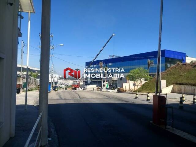 Galpão para Locação em Jandira - 2