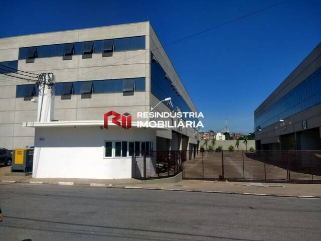 Galpão para Locação em Jandira - 4