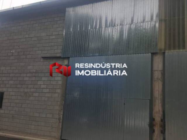 Locação em Vila Marcia - Jandira