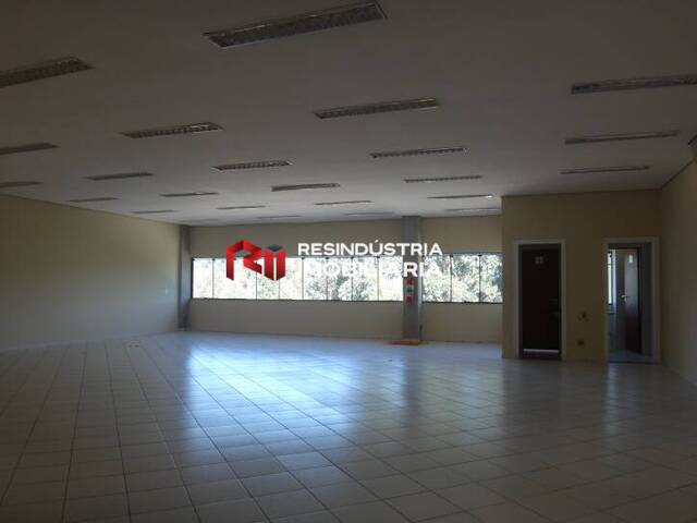 Galpão para Locação em Santana de Parnaíba - 4