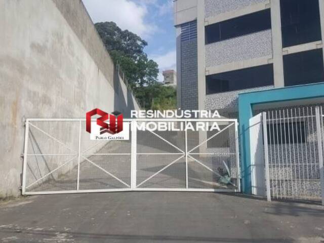 Galpão para Locação em Osasco - 4