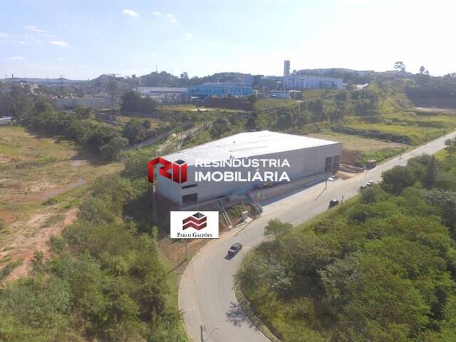 Galpão para Locação em Jandira - 3