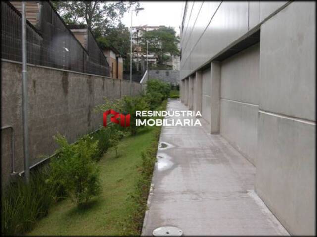 Galpão para Locação em Osasco - 5