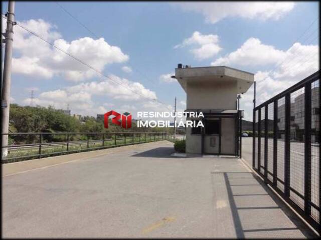 Galpão para Locação em Osasco - 4