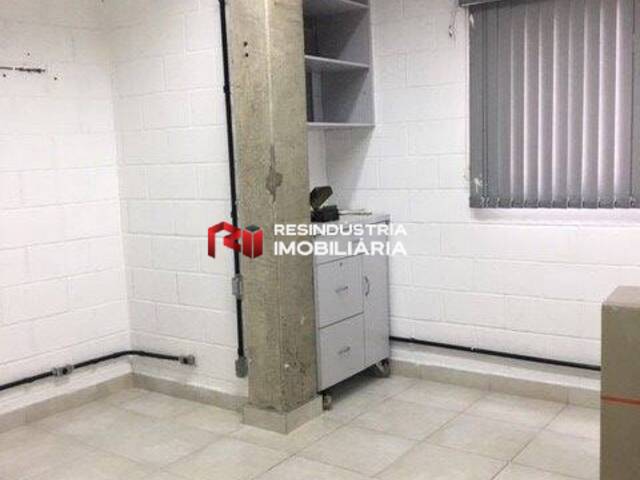 Galpão para Locação em Osasco - 5