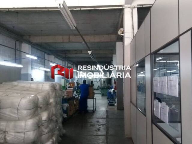 Galpão para Locação em Jandira - 4