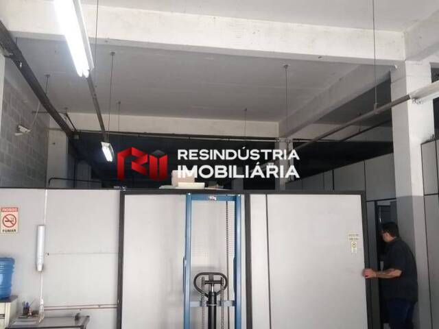 Galpão para Locação em Jandira - 5