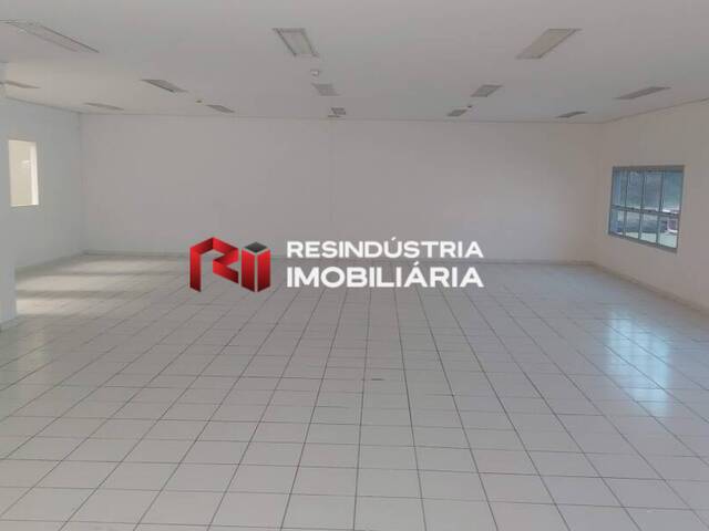 Galpão para Locação em Jandira - 3