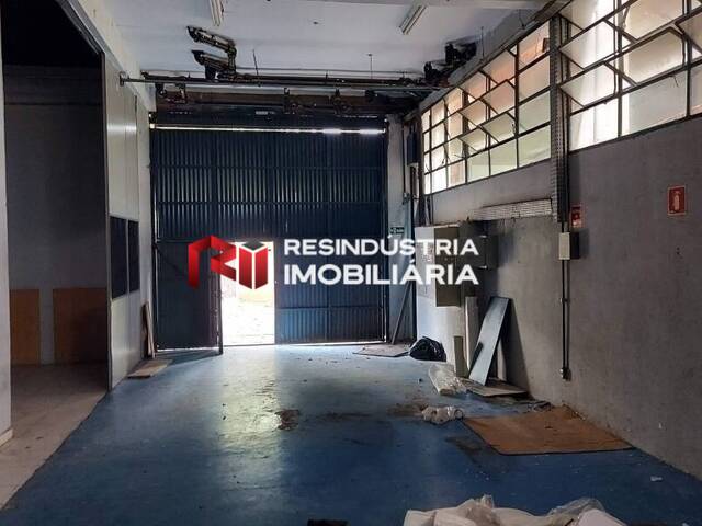 Galpão para Locação em Jandira - 2