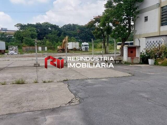 Galpão para Locação em Jandira - 3