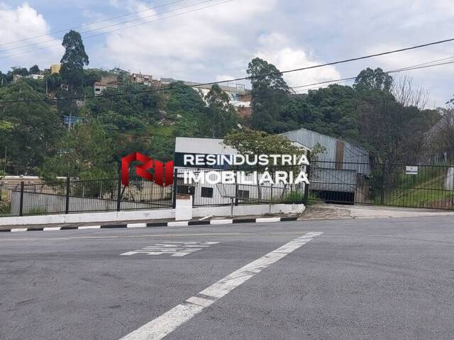 Galpão para Locação em Jandira - 2