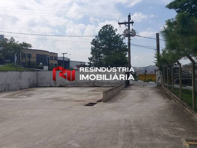 Galpão para Locação em Jandira - 4