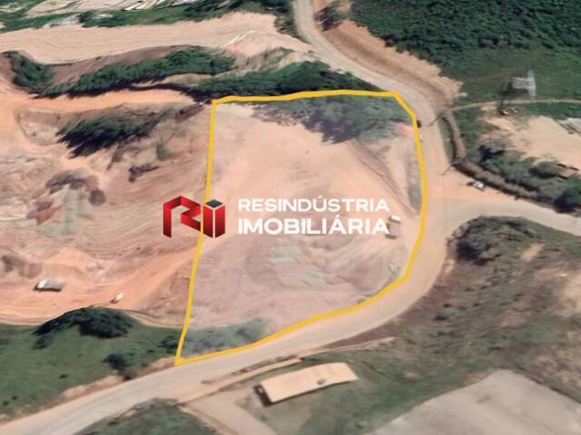 Terreno para Venda em Santana de Parnaíba - 5