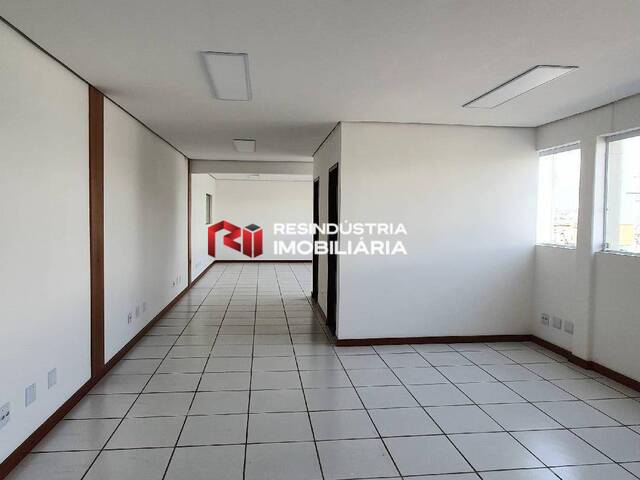 Galpão para Locação em Santana de Parnaíba - 4