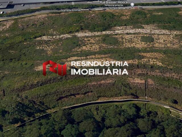 Área para Venda em Santana de Parnaíba - 4