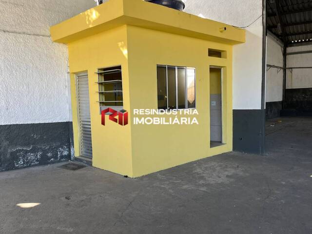 Galpão para Locação em Jandira - 2