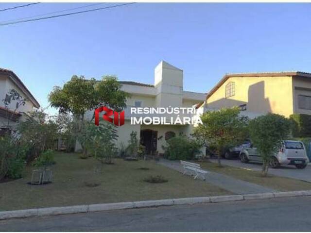 #1047 - Casa para Venda em Barueri - SP - 2