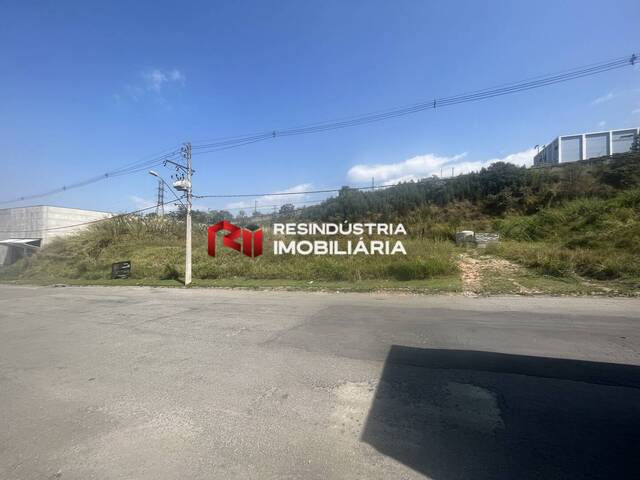 #1051 - Terreno para Venda em Jandira - SP - 2