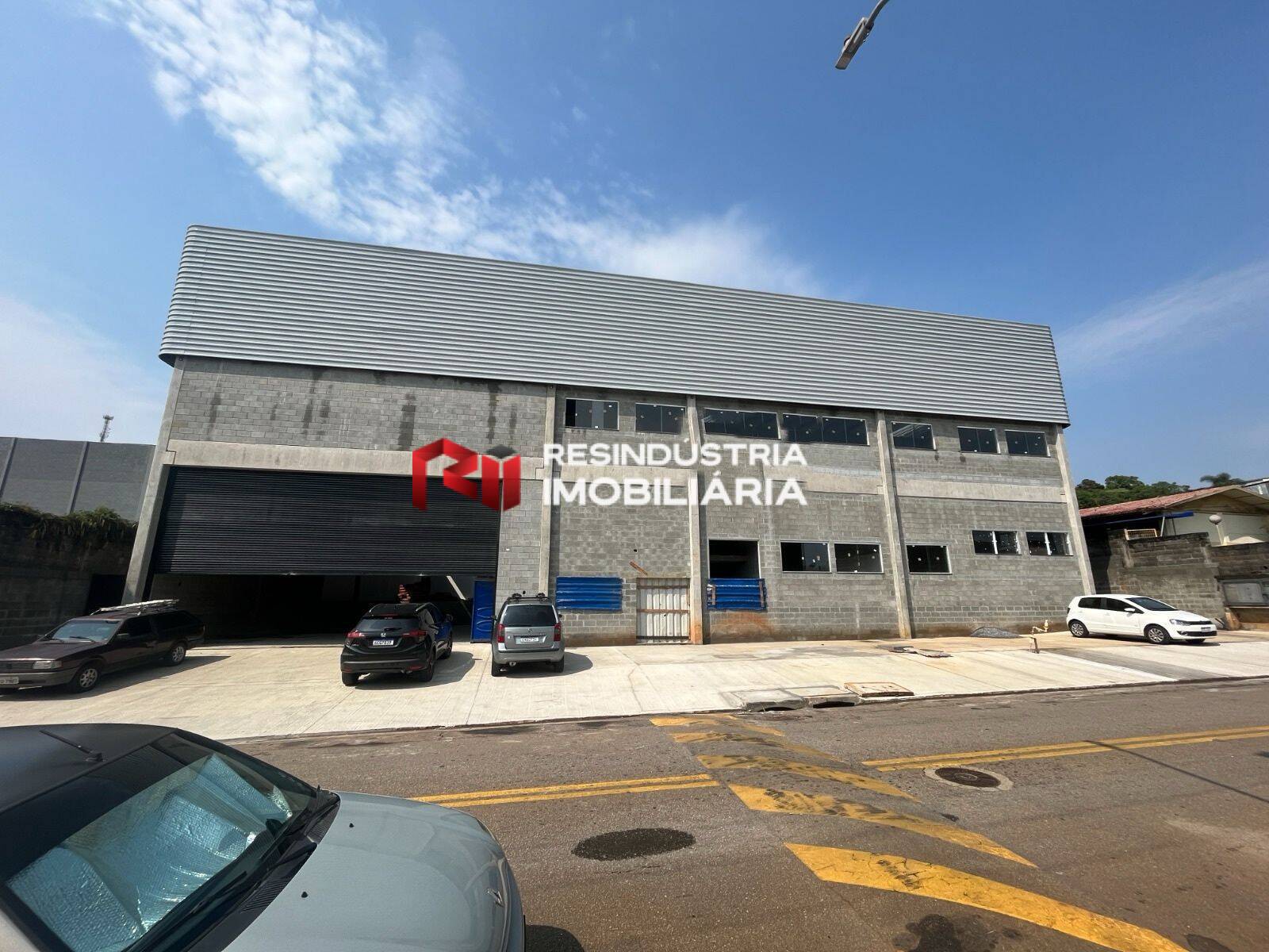 Galpão Locação 1.600 m² Fazendinha em Santana de Parnaíba, SP.