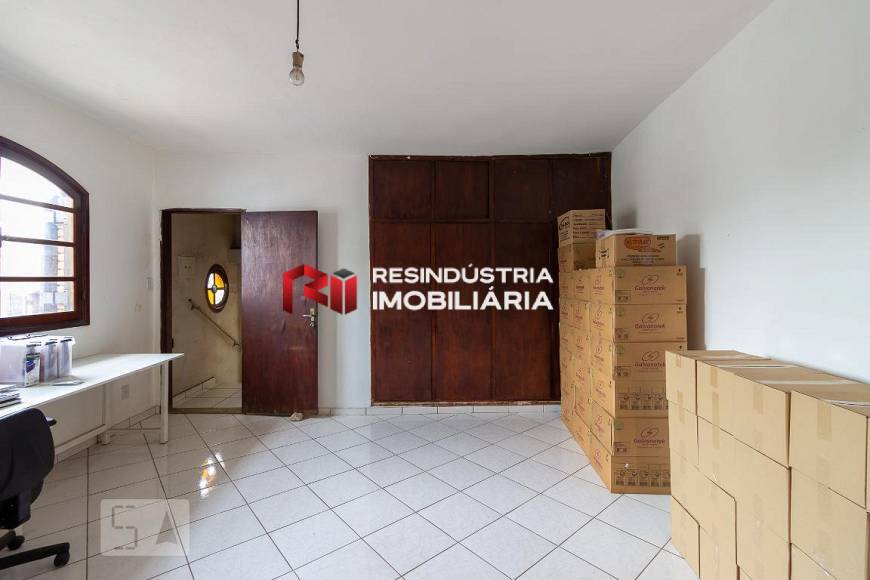 Sobrado à venda e aluguel com 2 quartos, 210m² - Foto 30