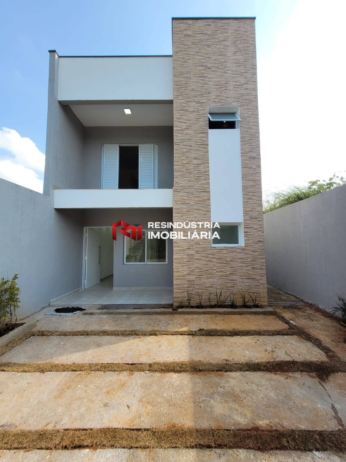Sobrado à venda com 3 quartos, 147m² - Foto 3